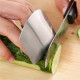 Bouclier protège-doigts anti-coupure pour cuisine découpe légume viande en inox 6.3cm x 5cm8